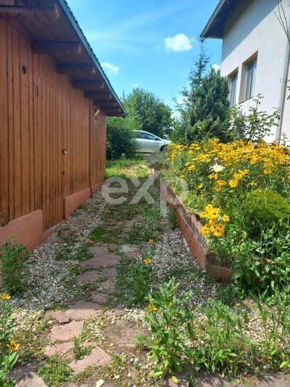 Casă la țară complet mobilată, 5.500 mp teren – Toplița, Mălureni, Argeș - 8