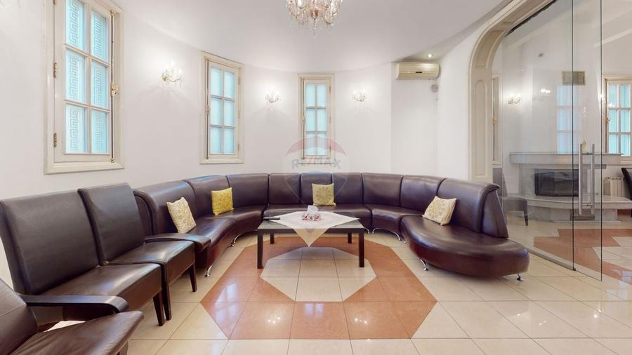 Spatiu deosebit | Destinatie mixta | Locuri parcare | 13 Septembrie - 1