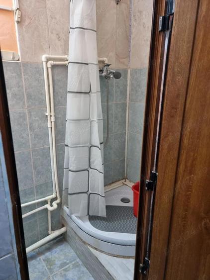 Inchiriez garsoniera - 1