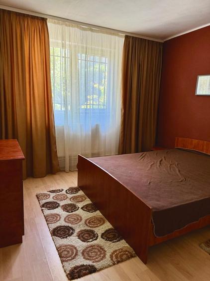 Chirie apartament 2 camere - 5