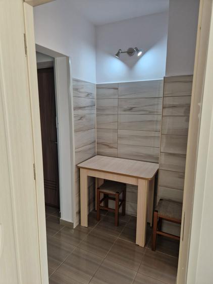 Inchiriez garsoniera confort 1 - 3