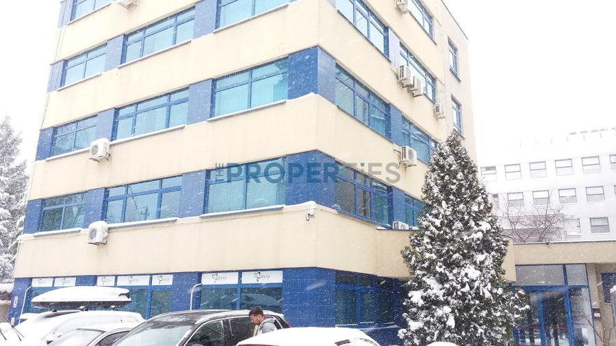Vanzare etaj in cladire de birouri in zona Aviatiei -  224mpc - 1