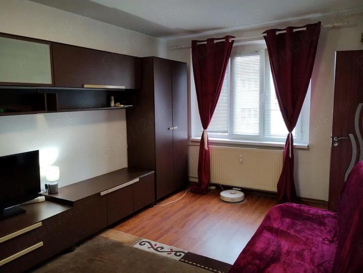 2 camere de inchirat cu loc de parcare inclus - 9