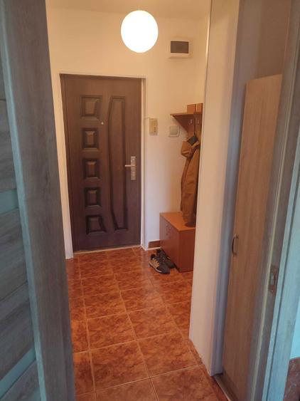 Inchiriez garsoniera spatioasa, utilata, langa Parcul Sebastian, 13 septembrie - 1