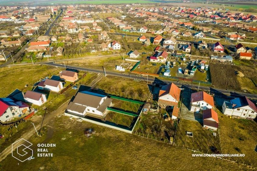 Casa noua la cheie, cu 3 dormitoare si 500 mp teren,  Sagu - 20