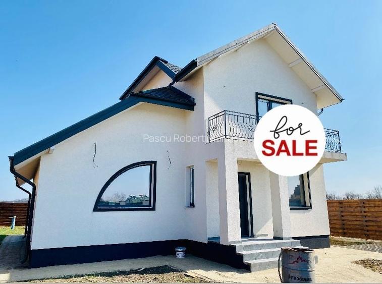 Casă cu 4 camere în Dârza