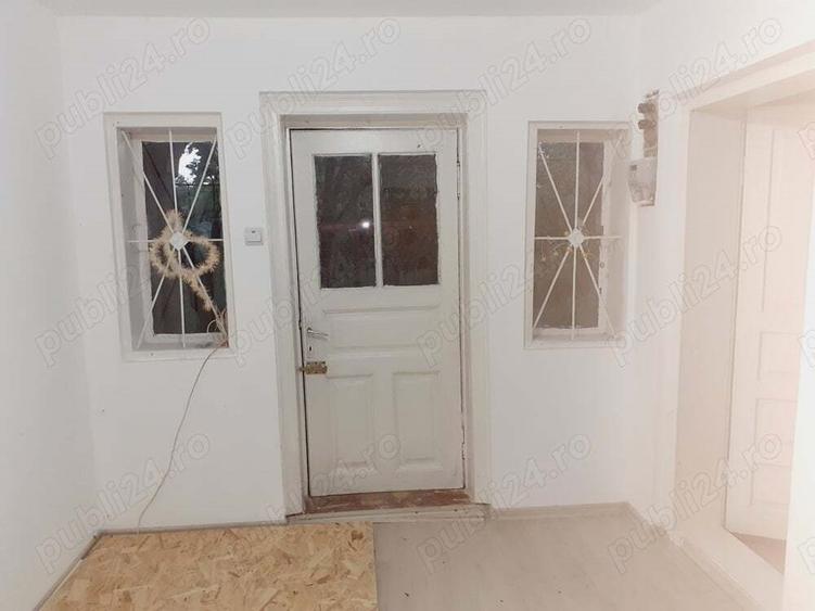 Casa ?i teren de vanzare - 10