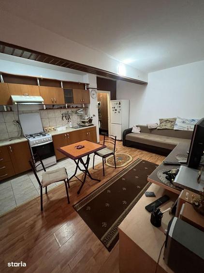 Garsoniera decomandata Craiovita Promenada parter/4 centrala - 1