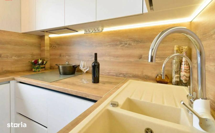 Tva inclus+parcare! Bucatarie inchisa, decomandat, etaj intermediar - 2