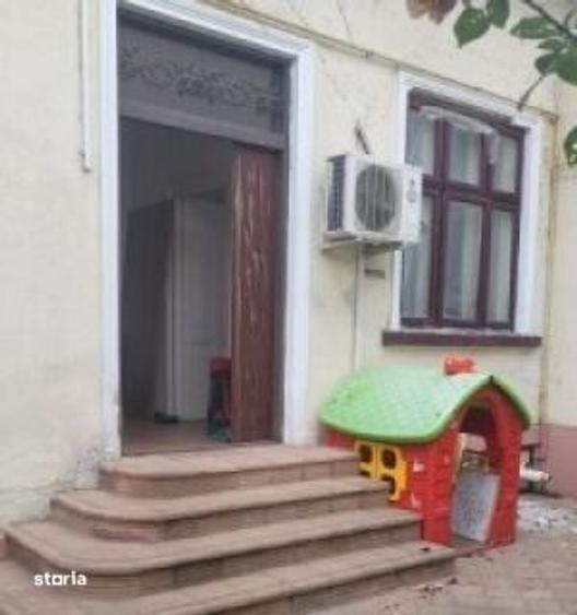 Casa Unirii-rond Regina Maria-Gazelei - 2