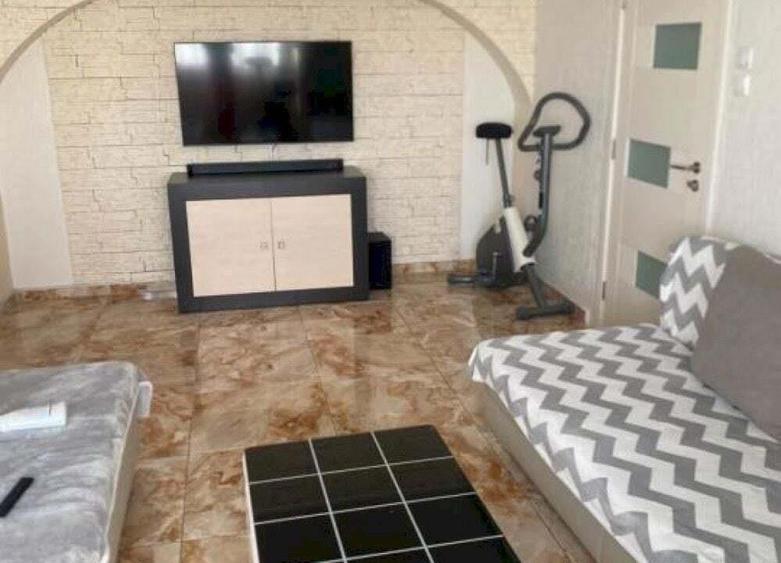 Vanzari Apartament 4 camere de vanzare Veteranilor - 9