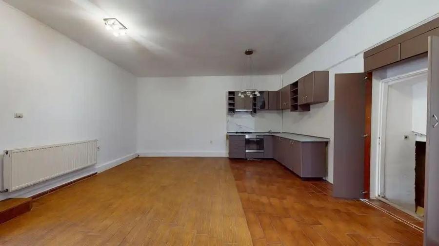 GROZAVESTI - Orhideea / Vila multifunctionala 251 mp / Teren 270 mp - 1