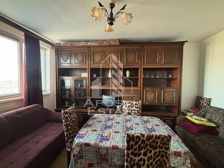 Apartament decomandat cu 3 camere, zona Dambovita, etaj intermediar - 2