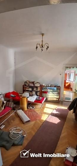 Casa in zona semicentrala, singur in curte, acces auto, spatiu mare de parcare - 2