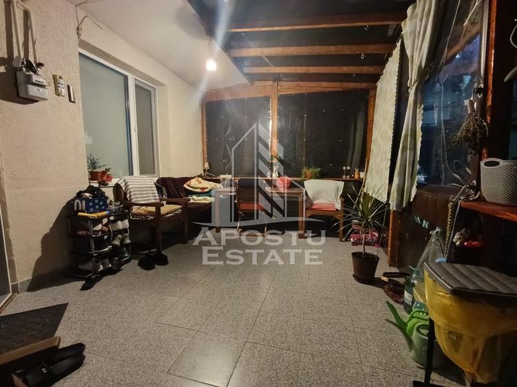 Apartament cu 4 camere, centrala proprie, 2 bai, terasa, zona Iosefin. - 9
