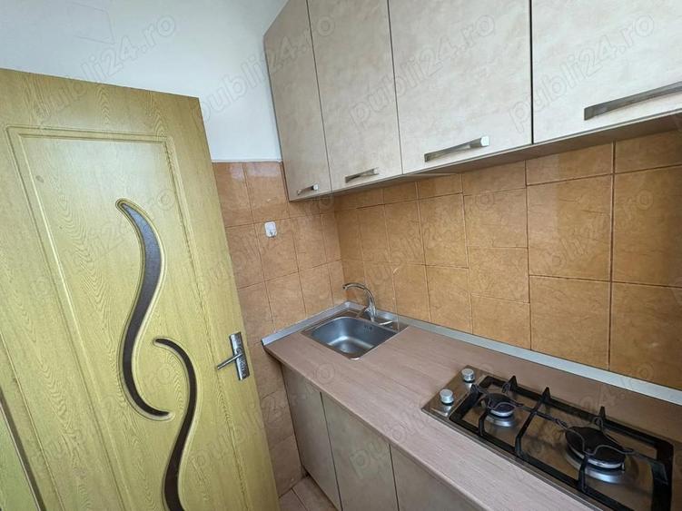 Cet-Garsoniera decomandata - 3