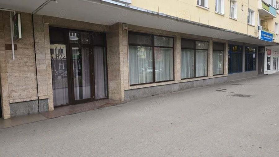 Inchiriez spatiu comercial in Deva, zona 1 Decembrie (Ultracentral), suprafata utila 120 mp, - 19
