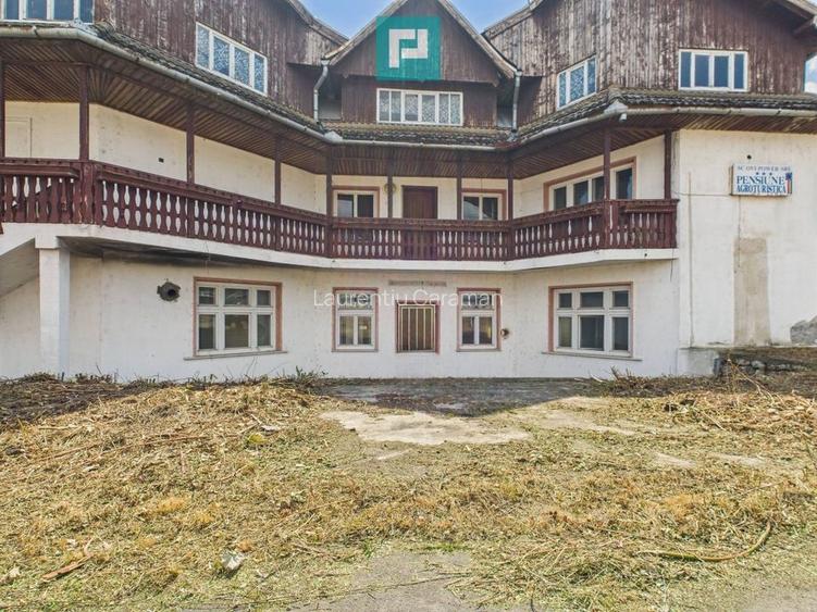 Pensiune cu teren 6464 mp in Geoagiu pe Raul Mureș Pensiune cu teren 6464 mp in Geoagiu pe Raul Mureș