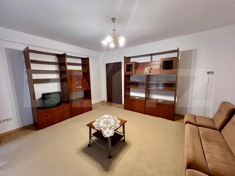 Apartament 2 camere, 63 mp, zona George Enescu - 2