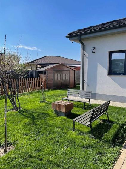 Proprietar vand casa 104 mp, curte 633 - 4