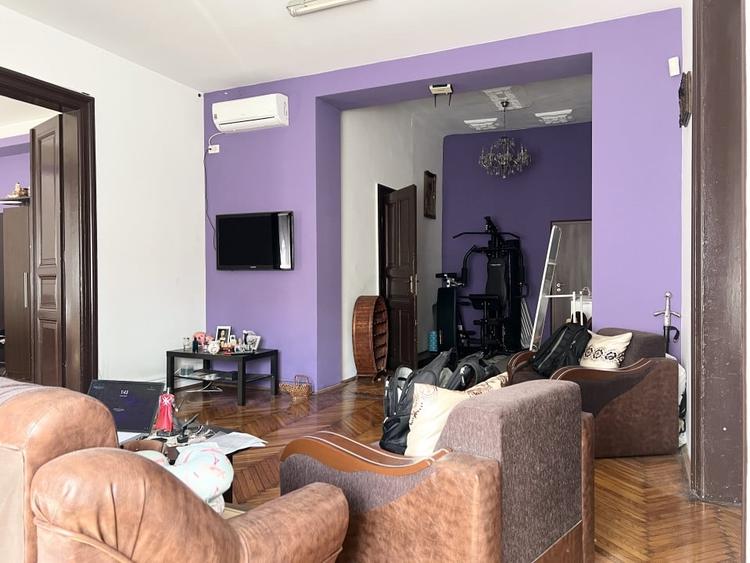 Apartament 4 camere, 120mp utili, cladire istorica, parter -   Central - 1