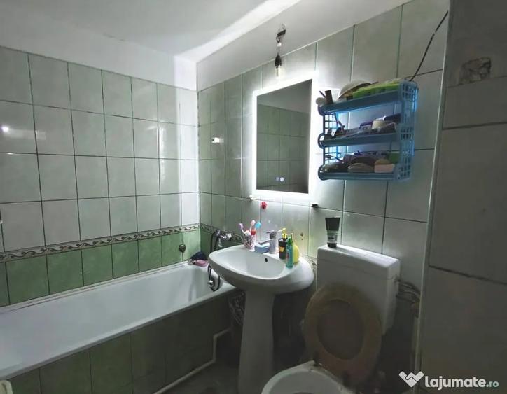Apartament 3 camere decomandat, zona Calarasilor, etaj 2. - 4