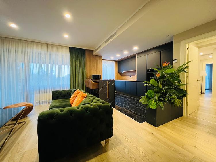 Inchiriere Apartament 4 Camere Bloc cu /Piscina/Loc de Joaca/ Sala Fitness - 2