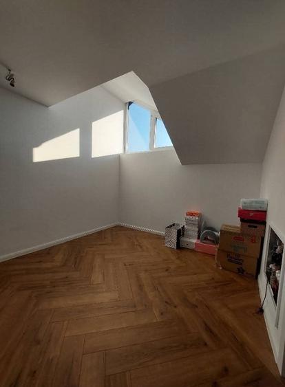 Vilă Individuală 7 Camere,  teren 572 mp Drumul Dobroesti Fundeni - 40