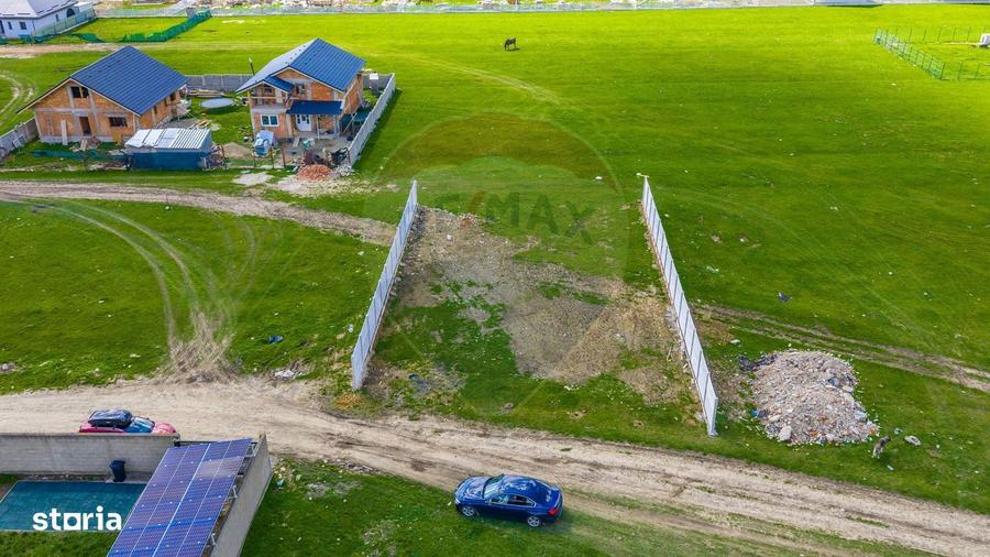 Comision 0% | Teren Intravilan| 500 Mp| Imprejmuit| Codlea - 4