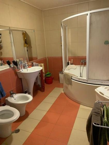 Casa 210 MP de vanzare zona Salca/ Lotus - 7