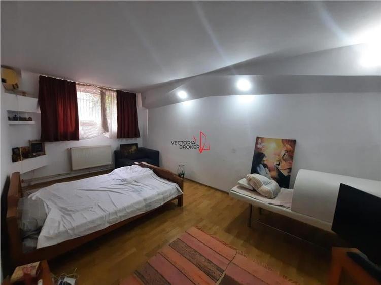 Vila 2 etaje, curte generoasa Vatra Luminoasa - 21