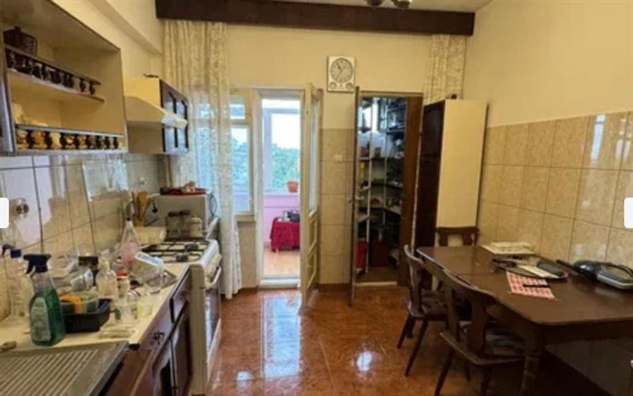 Apartament 3 camere de vanzare  zona Ana Ipatescu - 3