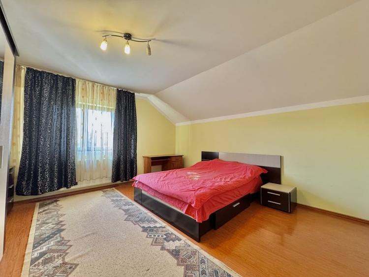 Casǎ Individualǎ/Pensiune/Turism - Ocna Sibiului - 1546 mp teren - 18