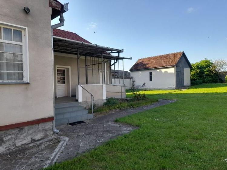 Imobil cu teren pentru birouri sau activități comerciale in Tileagd, centru - 6