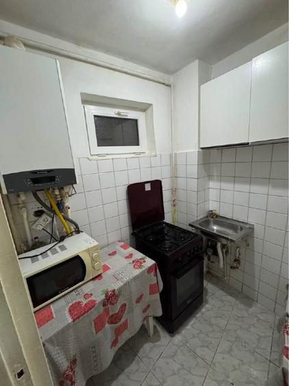 Tomis nord,garsonieră decomandată - 5