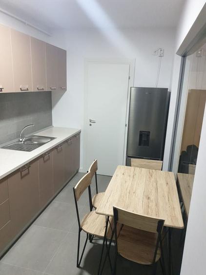 Apartament cu 2 camere decomandat, mobilat în Lujerului