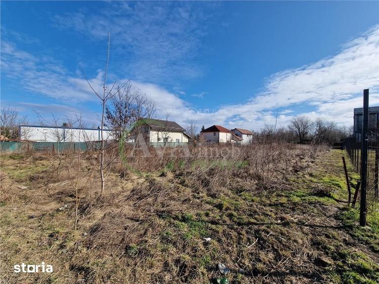 Teren de 2527 mp, în Central