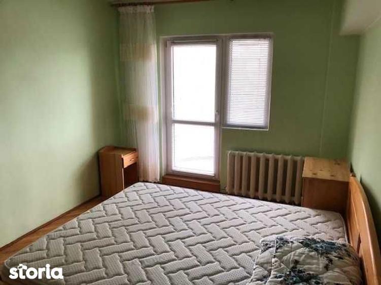 Apartament cu 3 camere în Mărăști