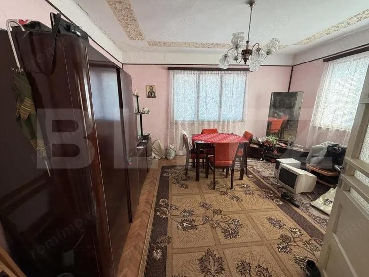 Casa cu 4 camere 120 mp ?i un teren de 800 mp - 3