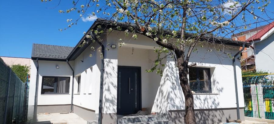 Casă individuală cu 3 camere cu Teren 300 Mp în Lacul Morii