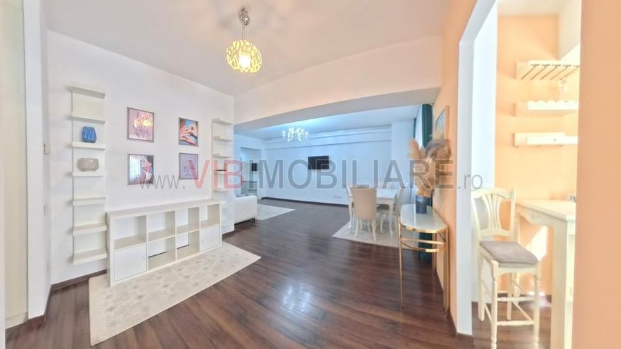 Apartament cu 2 camere semidecomandat, mobilat în Decebal