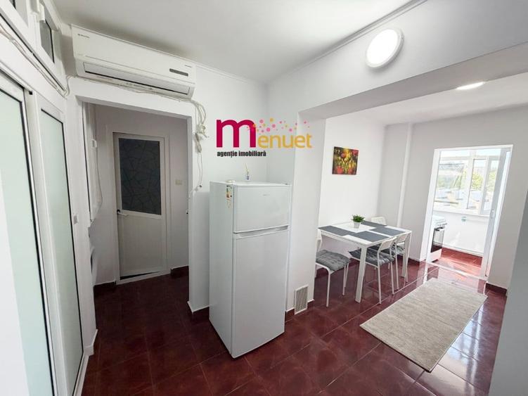 Apartament 2 camere,zona Pelican,etaj 2 - 12