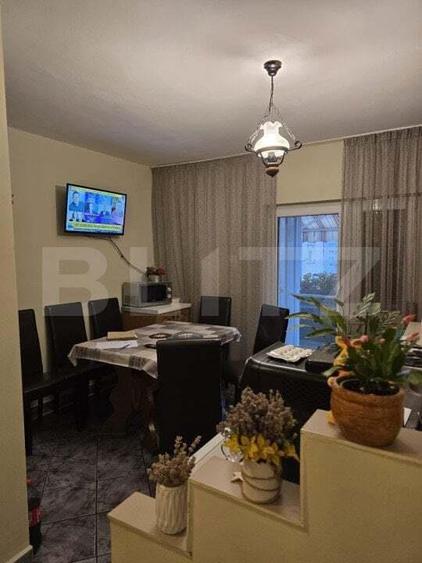 Apartament cu 3 camere în Soarelui