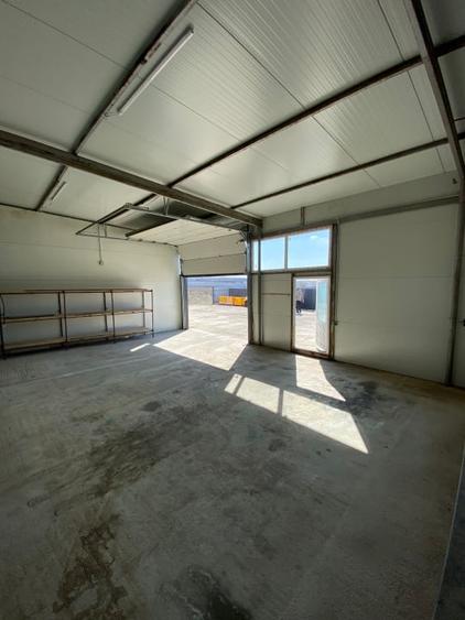 Spațiu comercial, de 220 mp, în Malu Mare