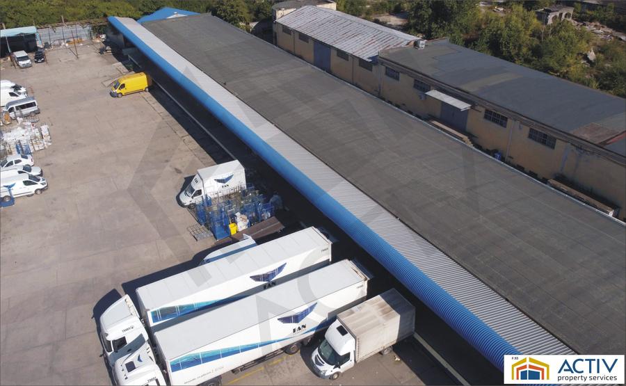 Spațiu industrial, de 1,040 mp, în Sud