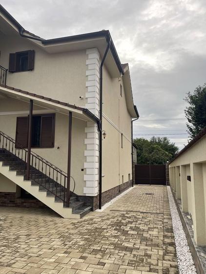 Vila de lux cu teren si apartament individual ! - 6