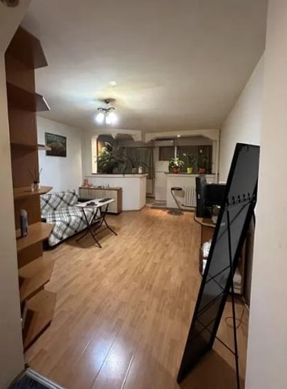 Stefan cel Mare ,Obor,Metrou,bl.1983, reabilitat,et.2/10,Amenajata,Libera - 2