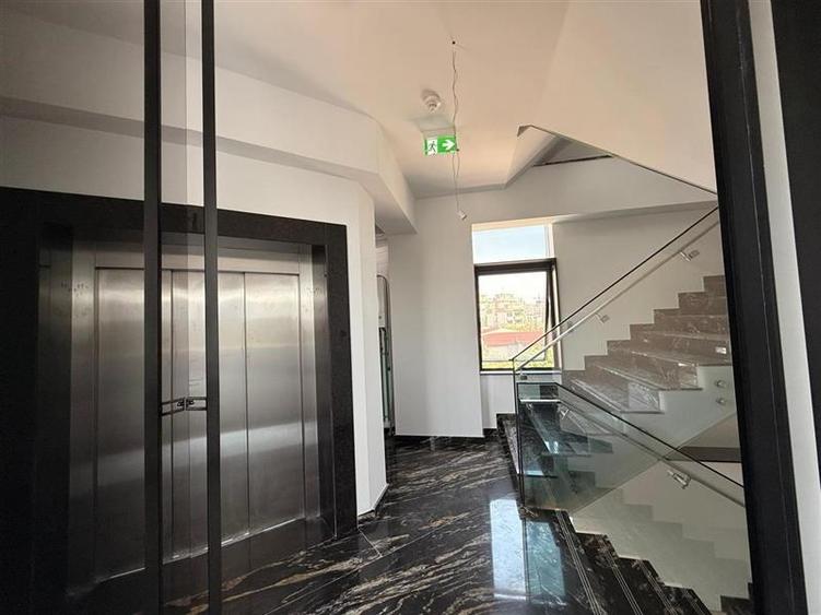 Inchiriere spatii de birouri - Zona 13 Septembrie - 5