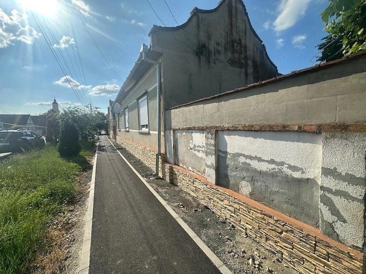 Casa in OHABA Forgaci - Centrul satului - 1