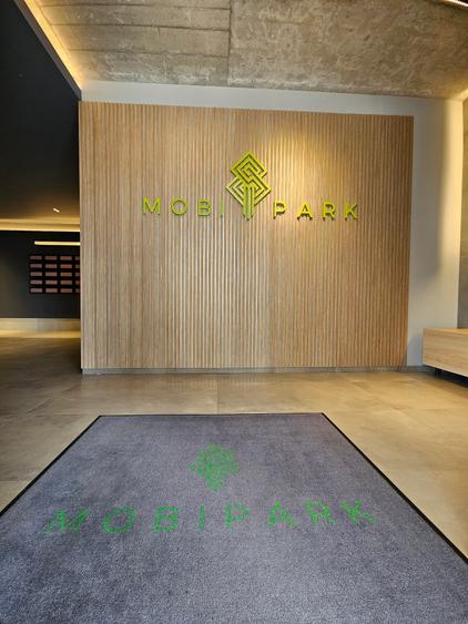 Lux!!! Apartament Premium 3 Camere De Vanzare  Parcare Bloc MOBIPARK Tomis Plus - 37